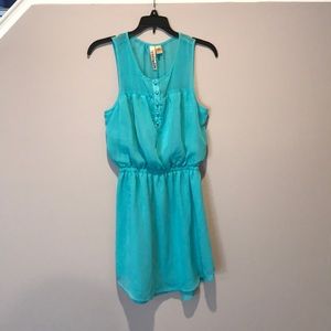 Turquoise Eyeshadow cinched waist dress